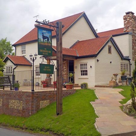 Greyhound Hever Edenbridge Extérieur photo